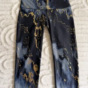 Old Navy Active Gold and Navy Blue Marbled Powersoft Leggings